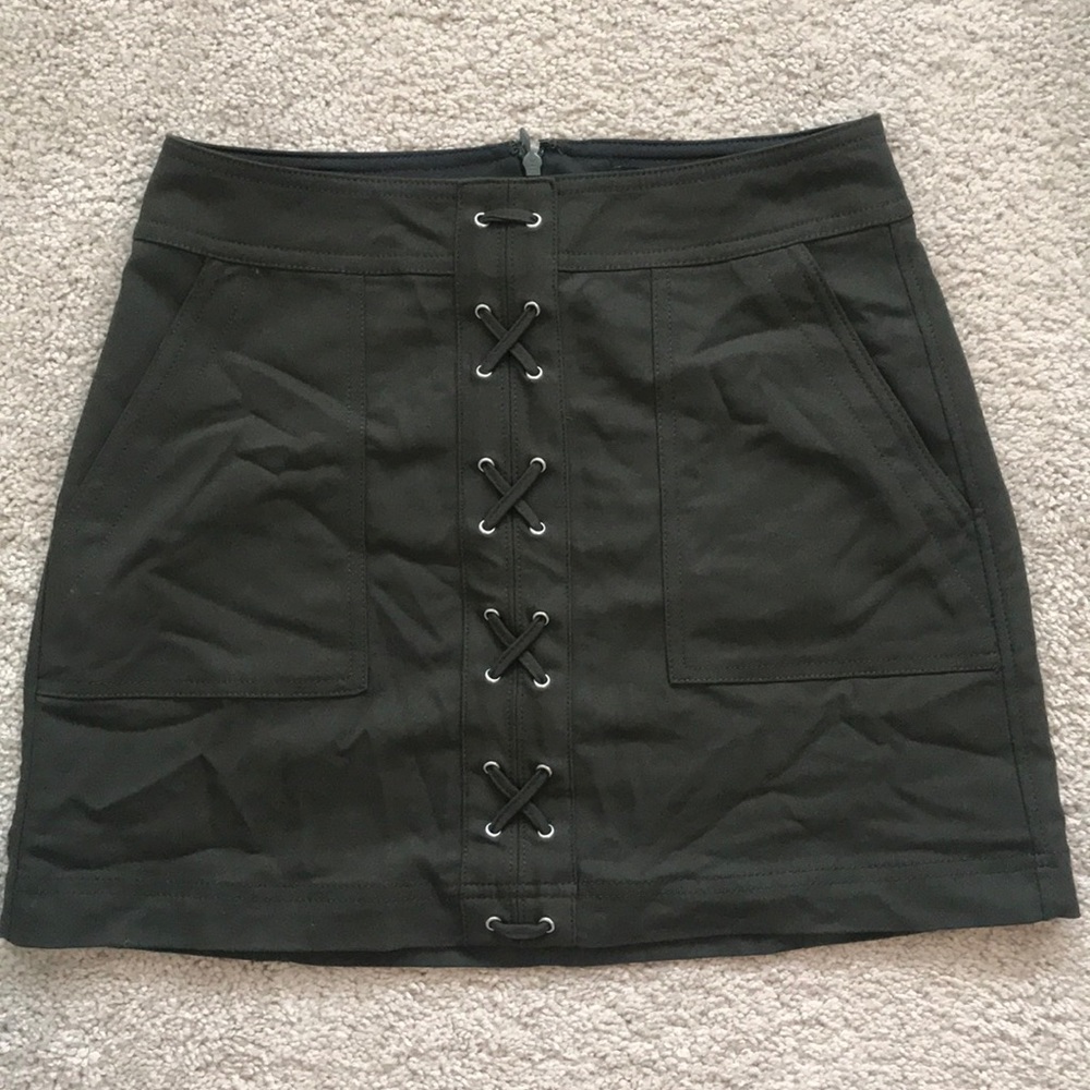 Express mini skirt